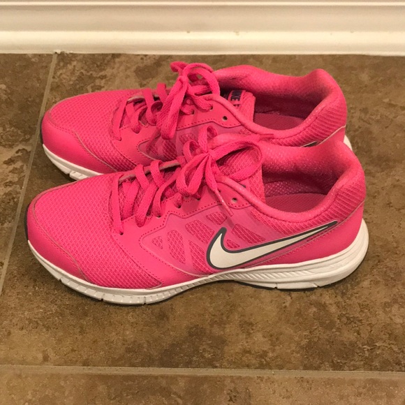 Nike sneakers - Picture 3 of 6